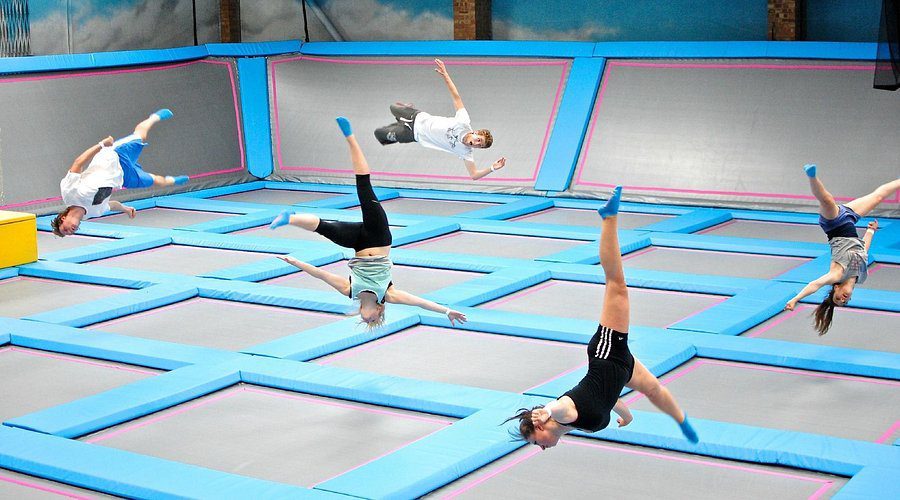 airhop-trampoline-park