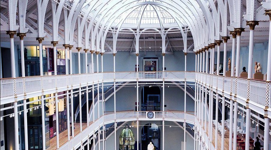 with-its-soaring-pillars (1)